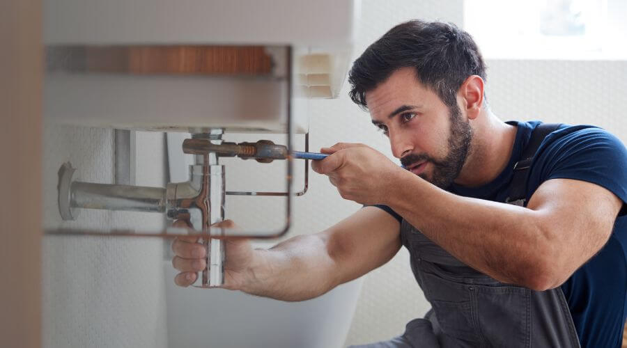 Hot water issue at sink in Modoc, IN